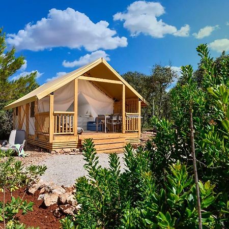 Glamping Ugljan Hotel Zadar Buitenkant foto