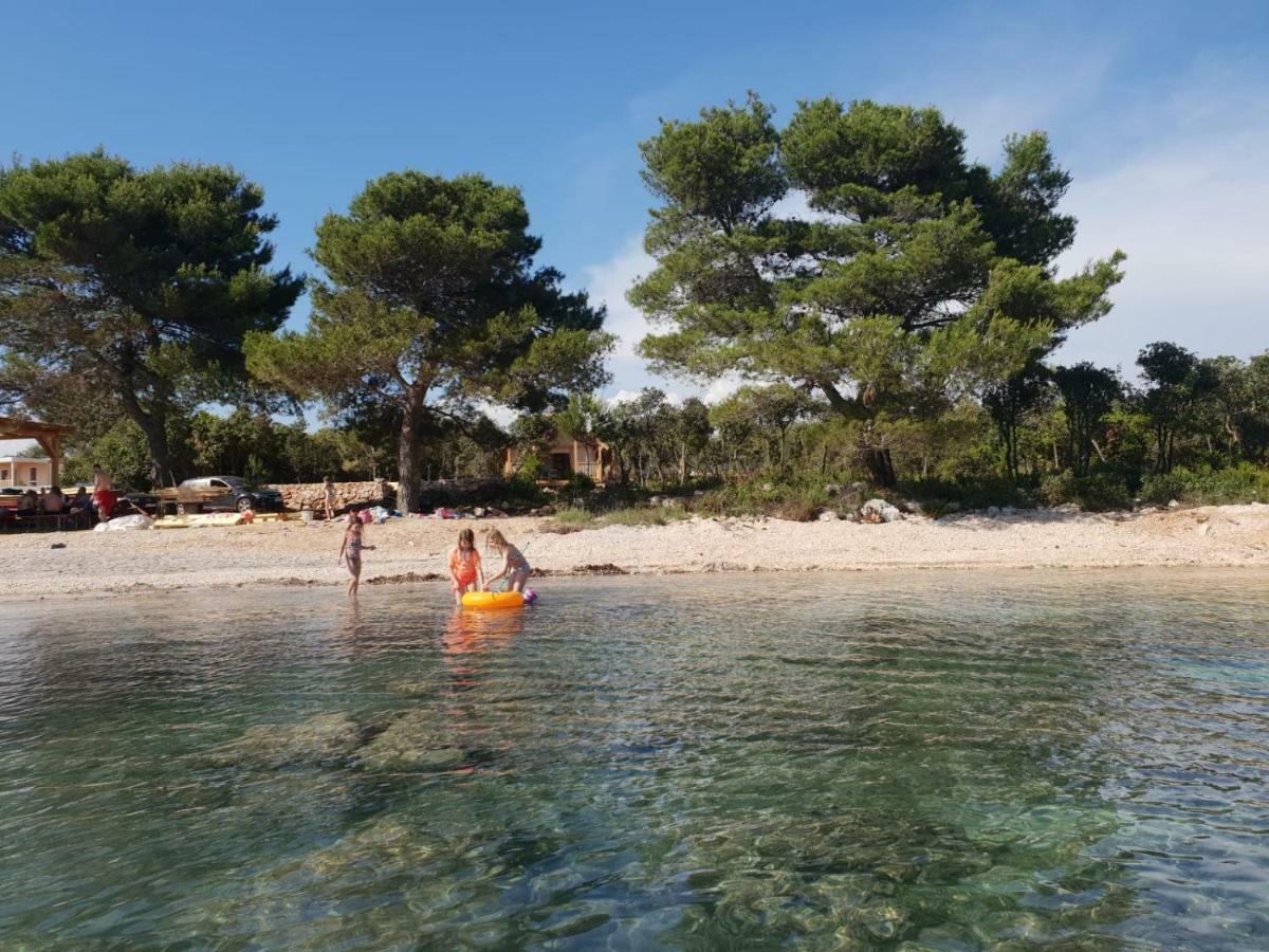 Glamping Ugljan Hotel Zadar Buitenkant foto