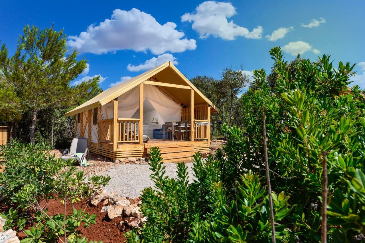 Glamping Ugljan Hotel Zadar Buitenkant foto